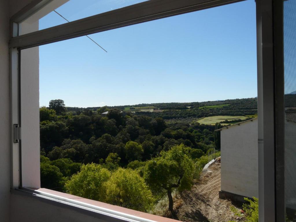 Hostal Rural Casa Castro Alberuela de la Liena Ruang foto