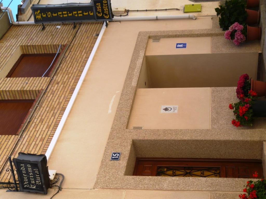 Hostal Rural Casa Castro Alberuela de la Liena Bagian luar foto