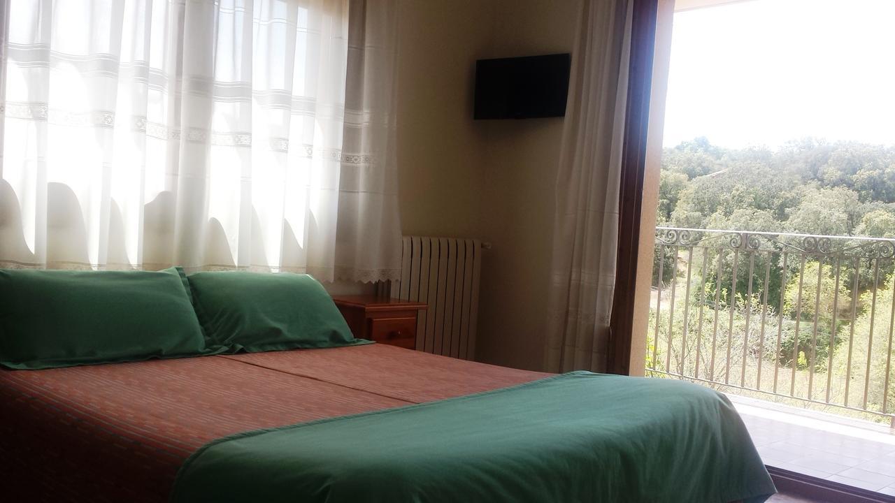 Hostal Rural Casa Castro Alberuela de la Liena Bagian luar foto